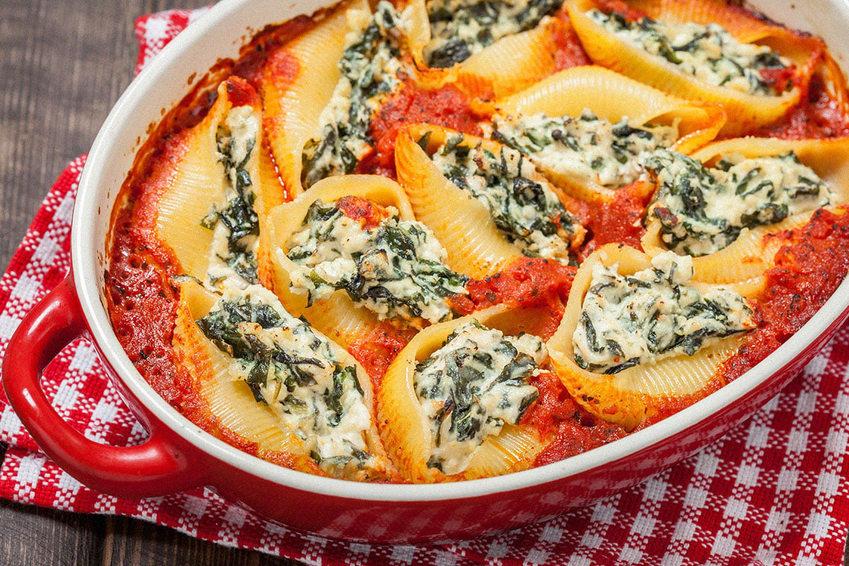 Spinach Stuffed Shells with Marinara